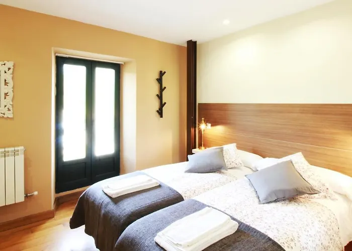 La Romanika De Fellini San Martin de Elines