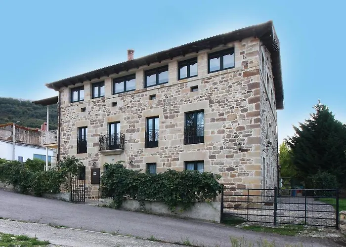 La Romanika De Fellini * San Martin de Elines